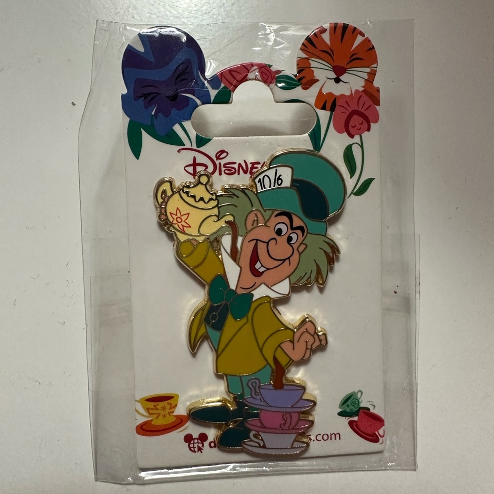 Alice in Wonderland Max Hatter Disneyland Paris Pin